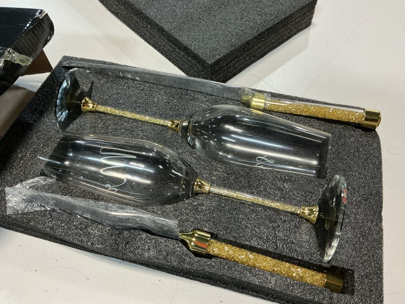 Condition photo showing New/Like New for boao 4 piece wedding cake knife and champagne flutes server set mr and mrs toasting flutes crystal rhinestone cake cutting set for bride and groom wedding engagement bridal shower gifts(gold)