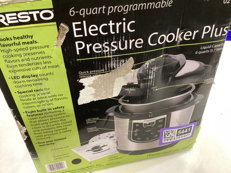 Condition photo showing Good Condition for presto 02141 6-quart electric pressure cooker, black, silver, stainless steel