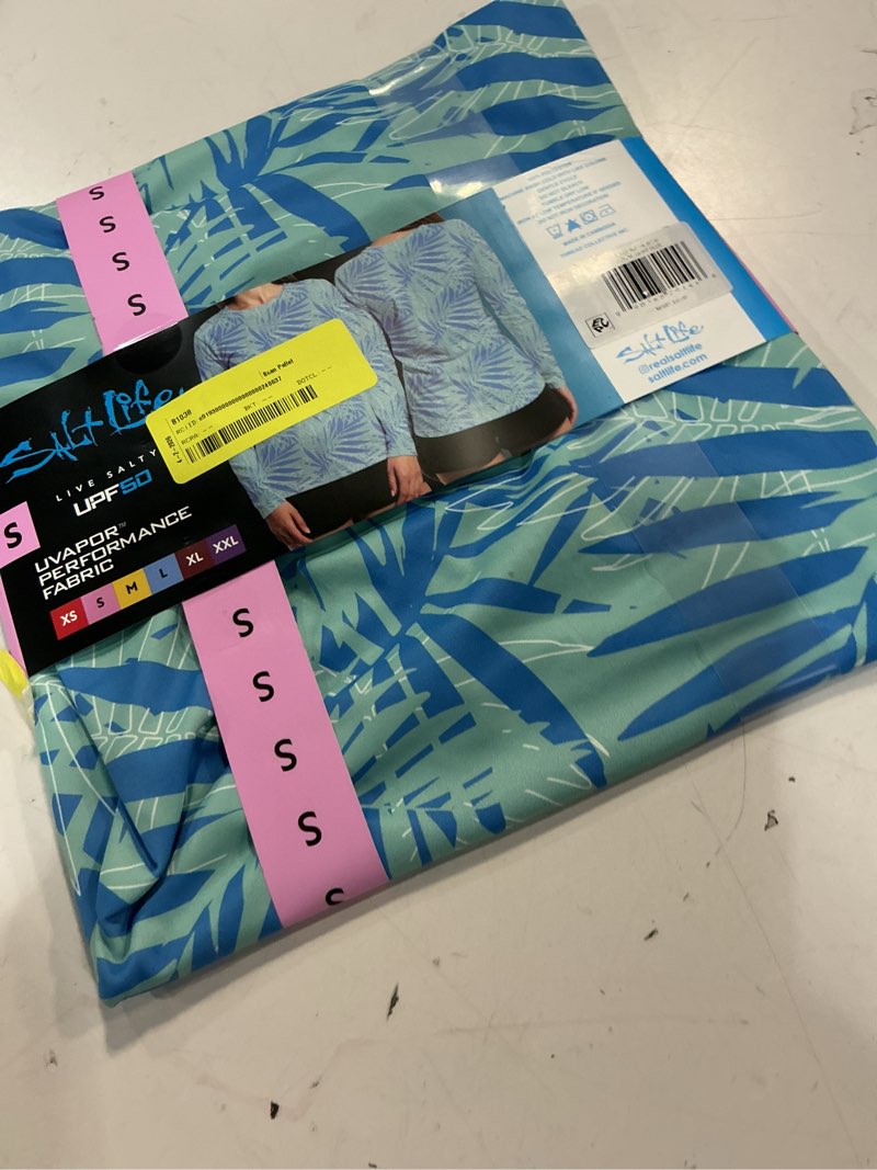 Condition photo showing Good Condition for (size:s)salt life women's long sleeve uv tee