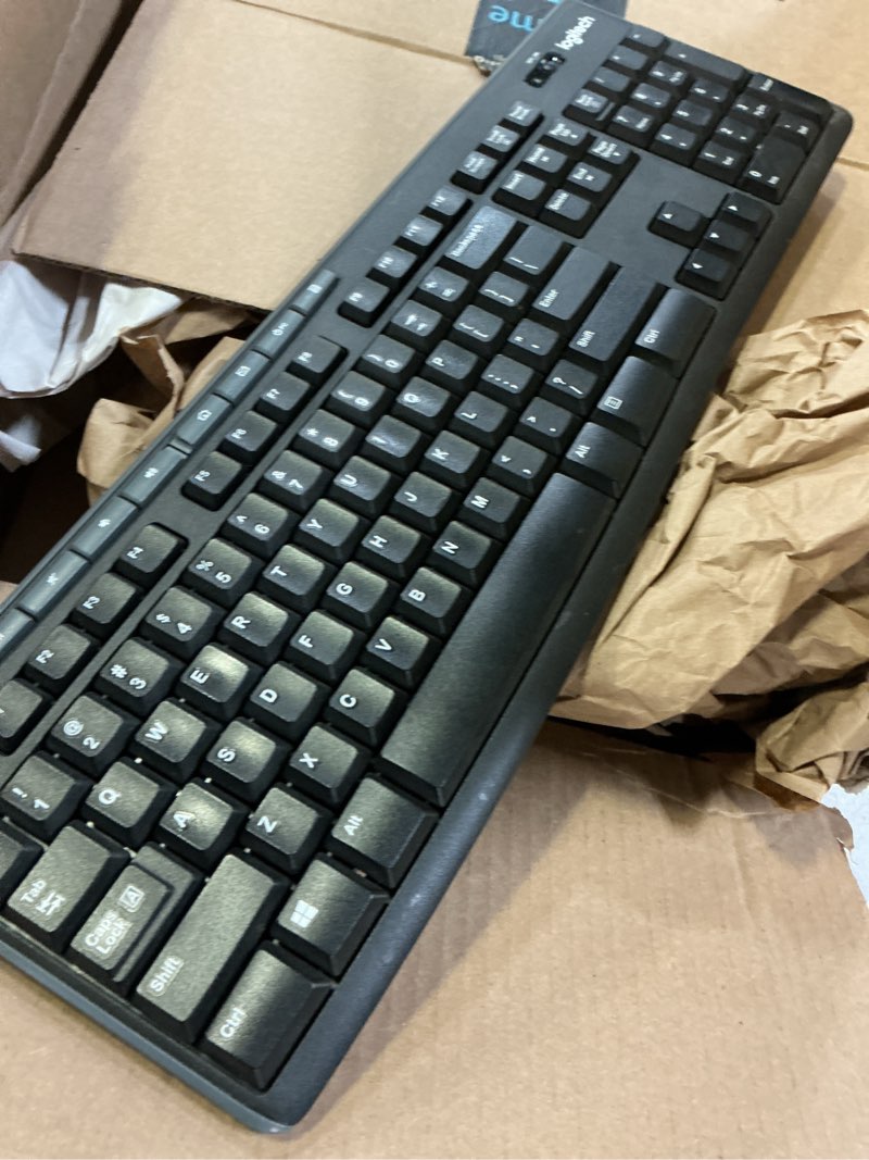 Condition photo showing As Is for logitech wireless combo mk270 with keyboard(mouse not included)