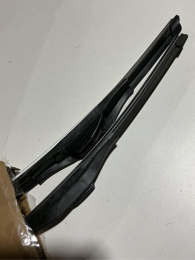 Condition photo showing As Is for TRICO Diamond 22" + 18" Premium Automotive Replacement Windshield Wiper Blades (Set of 2), Passenger and Driver Side All-Weather Beam Wiper Blades for Select Vehicle Models 22" + 18" Pair Pack Ultimate