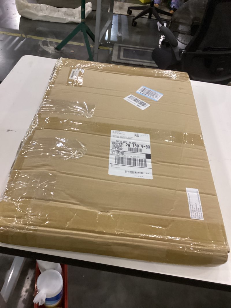 https://lotting-media.assets.bidfta.com/lotting_025ea6d4-3fda-44a5-a06a-cf77b573e363