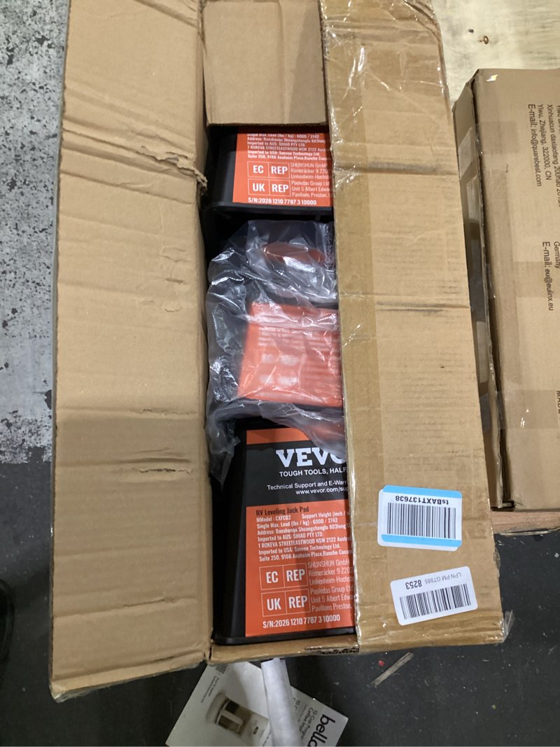 Condition photo showing Good Condition for vevor trailer jack block, 6000 lbs capacity per rv leveling block, polypropylene rv camper stabilizer blocks, rv travel accessories use for any tongue jack, post, foot, 5th wheels, 4-pack