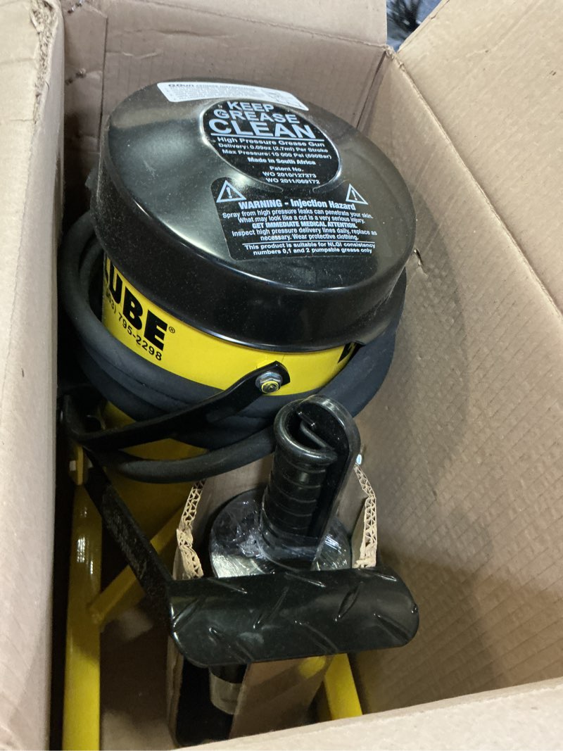 Condition photo showing Good Condition for g.gun grease gun - fast & easy greasing. 10,000psi output. hands free foot operation & pressure relief valve. mess & waste free, with g.coupler & 2m hydraulic hose. heavy duty industrial strength