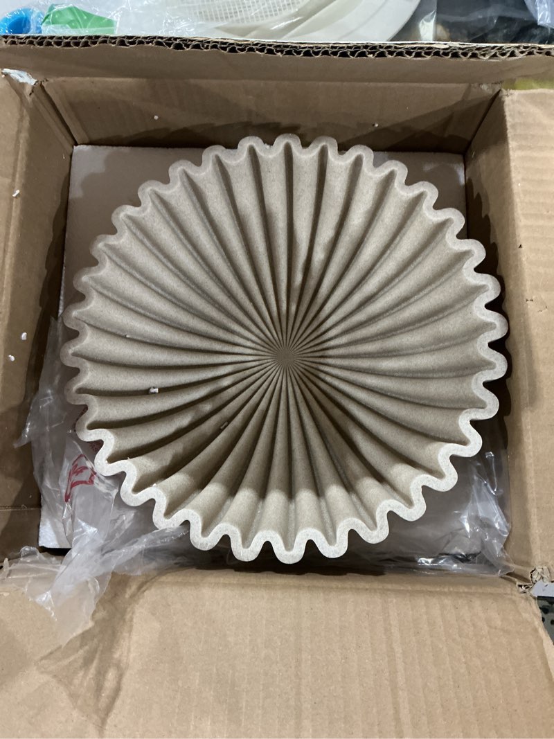 Condition photo showing Good Condition for Large Decorative Bowl, Modern Handicraft Bowls for Home Decor, Decorative Fruit Bowl for Kitchen Counter, Ruffle Decor, Stylish Key Bowl for Entry Table, Artificial Stone Beige