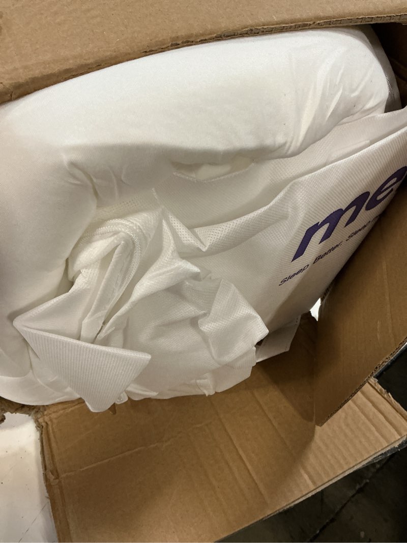Condition photo showing Good Condition for mellow marshmellow comforter king/cal king - extra fluffy double-stuffed down alternative duvet insert, all-season temperature-balancing, oeko-tex class i fabric, box-stitch, machine washable king / cali king