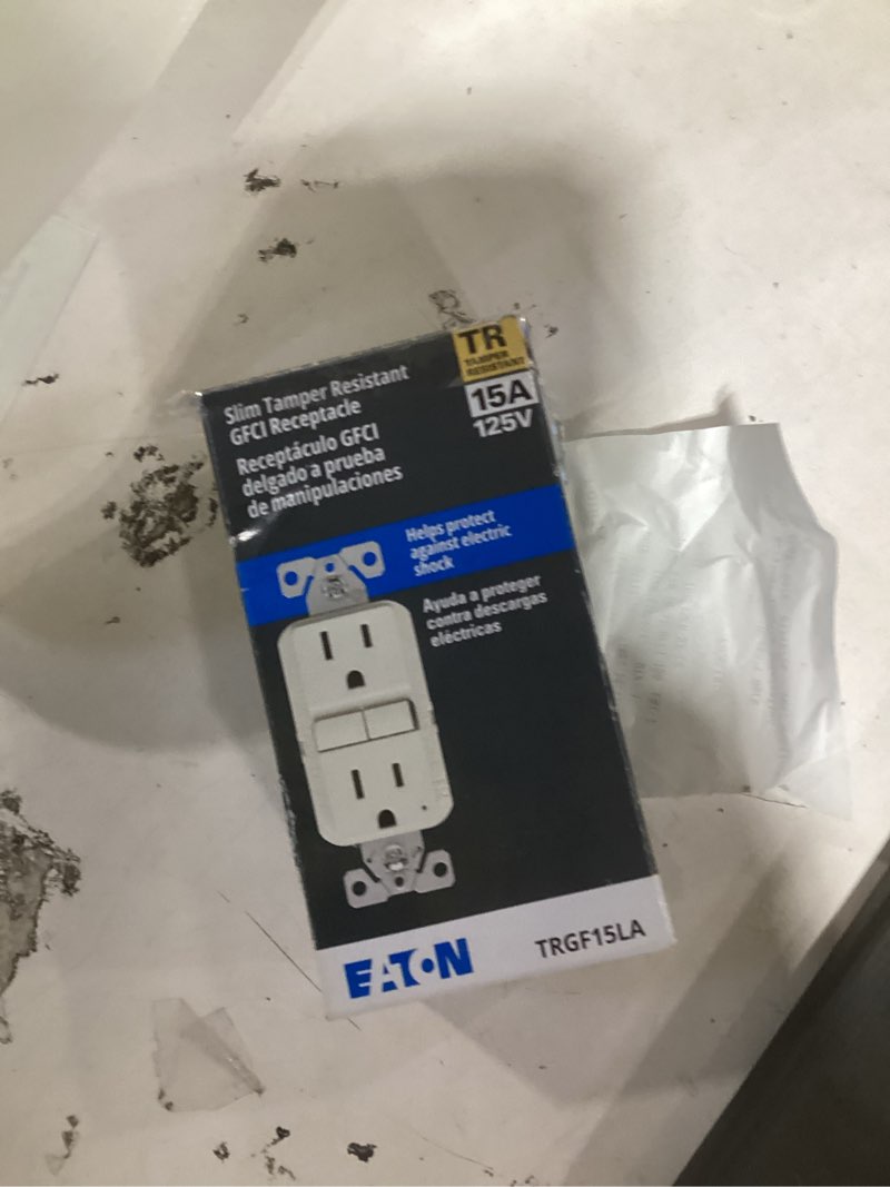 Condition photo showing Good Condition for Eaton 15 -Amp 125-volt GFCI Residential Decorator Outlet Receptacles , White
