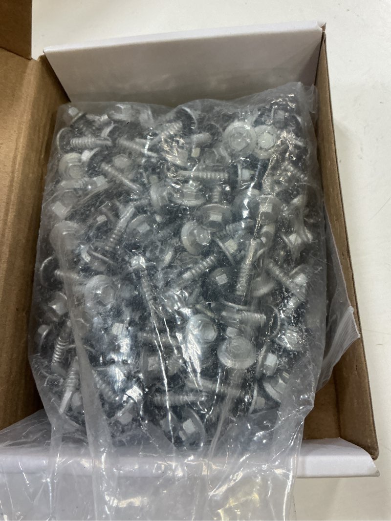 Condition photo showing Good Condition for 200pcs #12 x 1” roofing screws, self-drilling, hex head with leak-proof epdm washer, 1500h salt spra