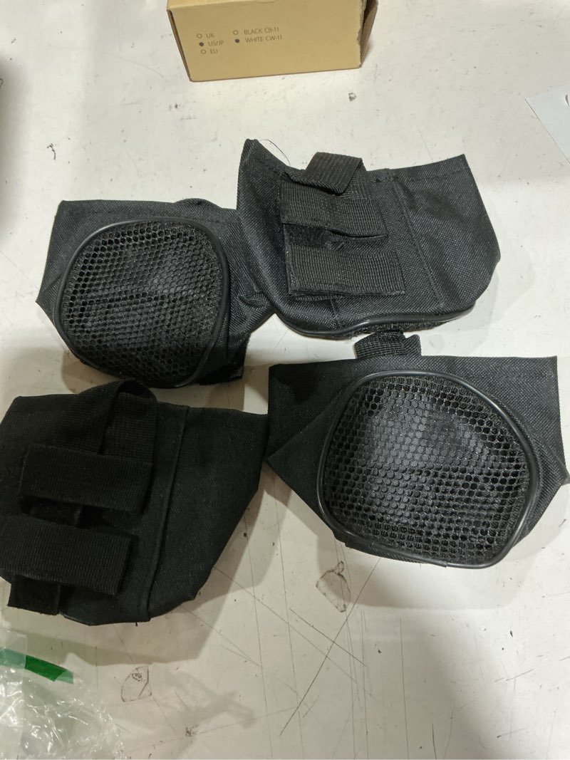 Condition photo showing Good Condition for patelai 4 pack 4.1x3.5in beach chair cup holder camping chair drink holder, portable universal water bottle organizer accessories for outdoor beach camping lawn fishing pool patio loungers (black) 4.1x3.5in black 4