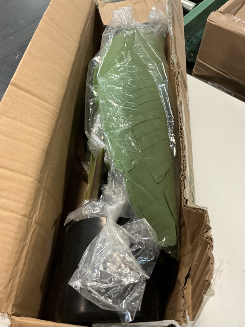 Condition photo showing Good Condition for artificial bird of paradise plant 5.2ft fake tropical palm tree with 10trunks faux banana leaf trees in pot for home indoor outdoor office modern decor housewarming gift?1pcs? 1pack 5ft