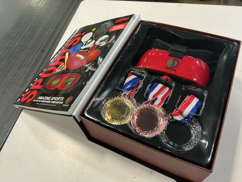 Condition photo showing Good Condition for abacus brands virtual reality espn gift box - illustrated interactive vr book and stem learning acti