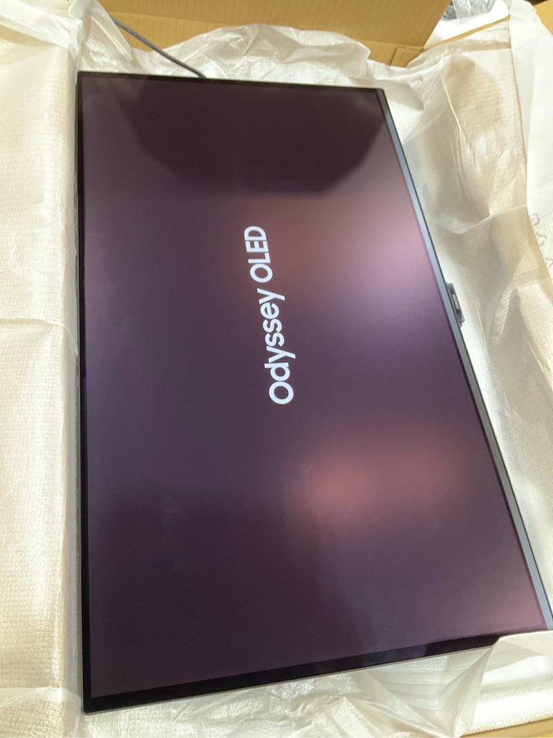 Condition photo showing Good Condition for samsung 27” odyssey oled g5 (g50sf) qhd & qd-oled gaming monitor, 180hz refresh rate, 0.03ms (gtg) response time, nvidia g-sync compatible, amd freesync™, ls27fg500snxza 180 hz