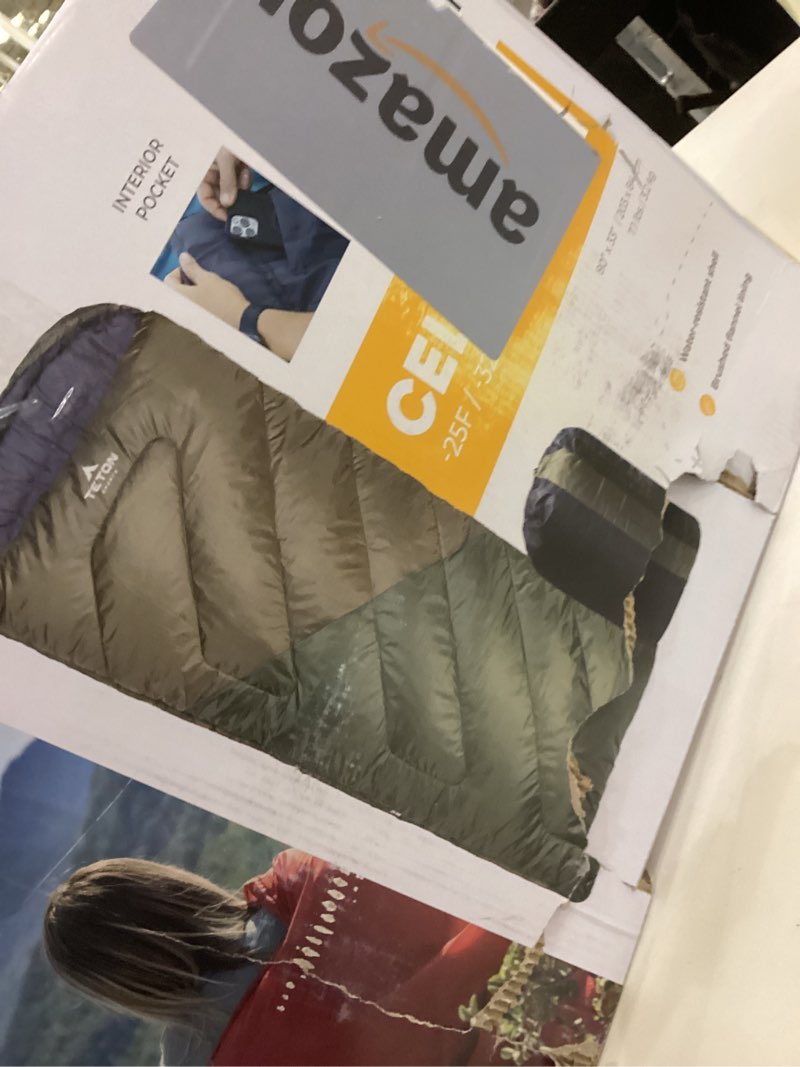 Condition photo showing New/Like New for Sleeping bags