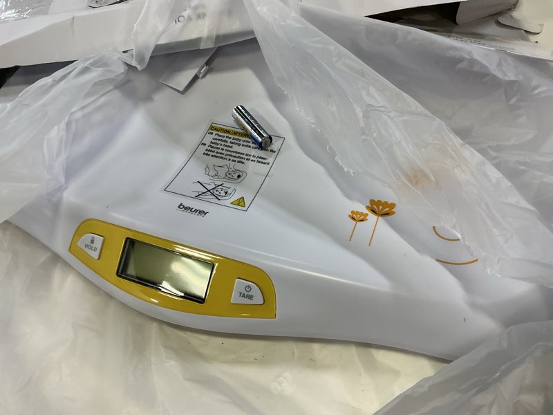 Condition photo showing Good Condition for beurer by80 digital baby scale, infant scale for weighing in pounds, ounces, or kilograms up to 44 lbs, newborn baby scale with hold function, pet scale for cats and dogs