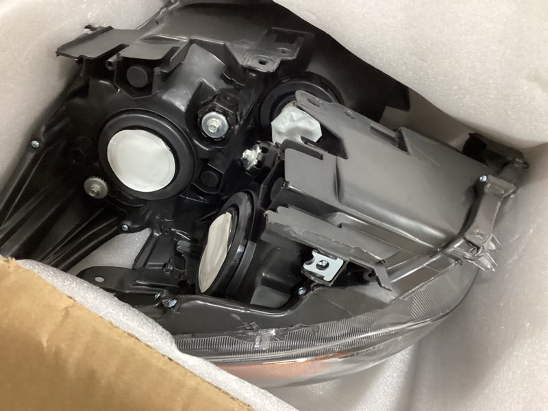 Condition photo showing As Is for munirater 1 pair headlights replacement for p-rius 2012 2013 2014 2015 headlamp assembly driver and passenger side rh&lh