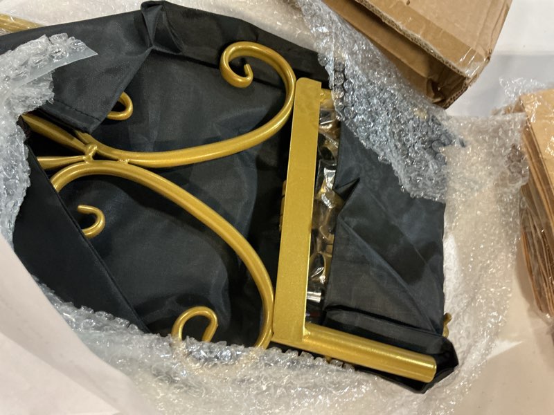 Condition photo showing New/Like New for 53.9" gold easel stand for sign, heavy duty metal display easel with storage bag, adjustable art easel for wedding sign, welcome sign, picture gold iris
