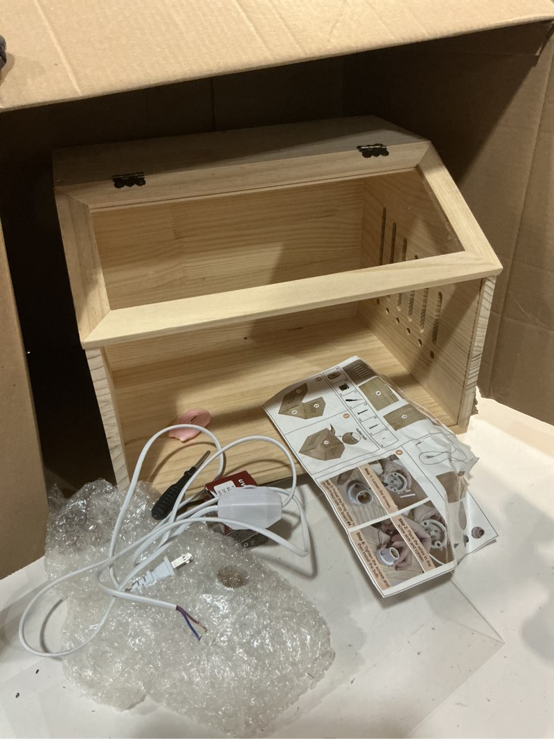 Condition photo showing Good Condition for brooder box for chicks?indoor smart wooden poultry brooder with heater, suitable for 5-7 newborn chicks, ducks, quail, etc.?12 * 12 * 15.7inch? 15.7*12*12