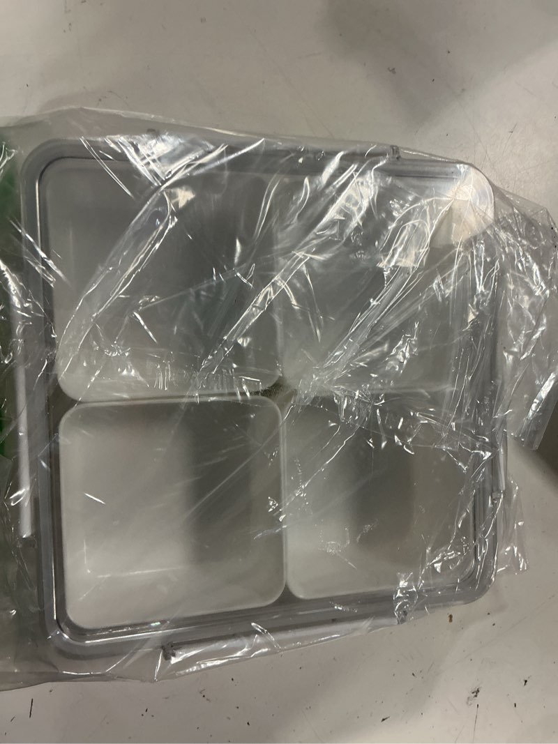Condition photo showing New/Like New for divided serving tray with lid, removable divided platter snack box, food storage charcuterie containers with 4 compartments for christmas party, veggies, snack, fruit, nuts, candy, cracker, chip square white-4 compartments