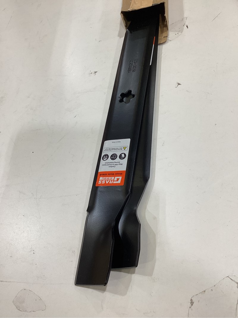 Condition photo showing New/Like New for grasscool 42 inch mower blades for craftsman lt1000 lt2000 t110 42'' zero turn riding repalce 138971 532138971 with 5-star mounting pattern