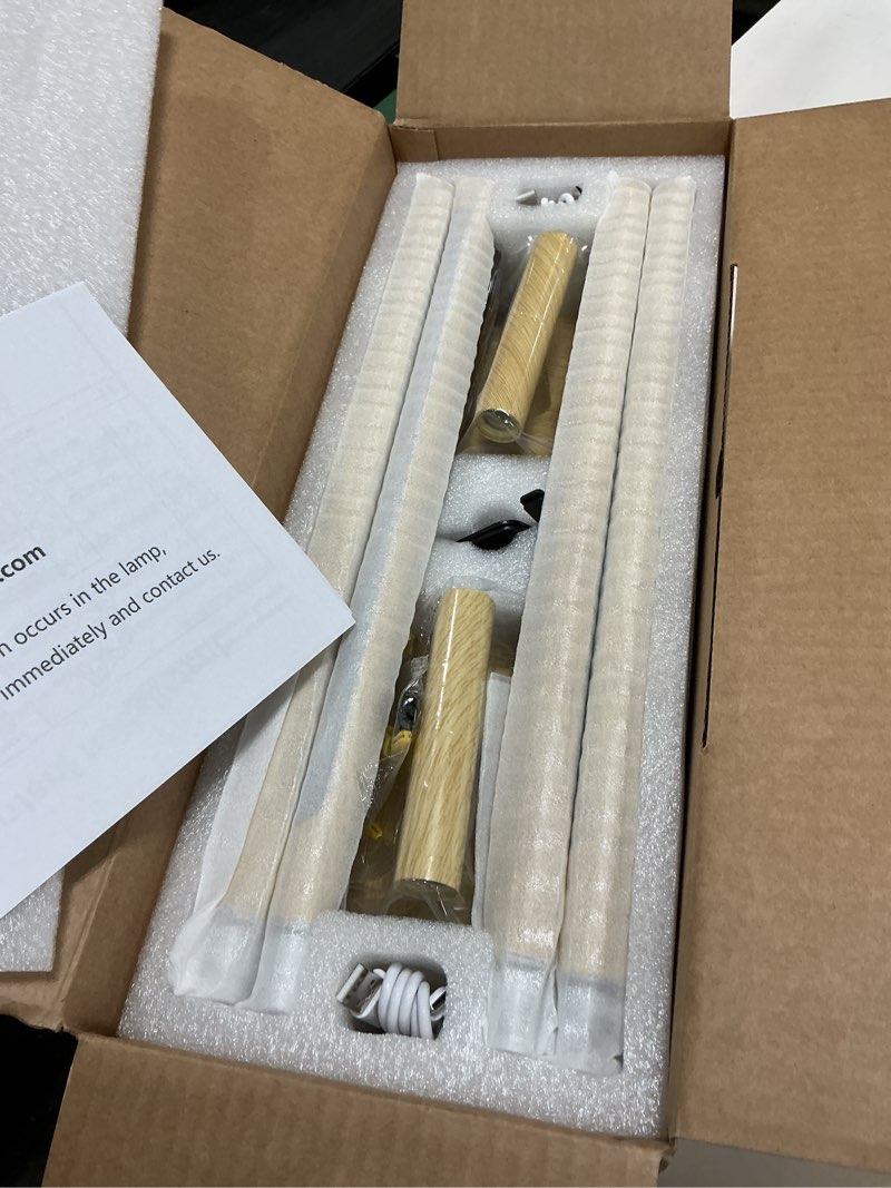 Condition photo showing New/Like New for shenmoyl battery operated wall sconce set of 2, 10400mah rechargeable wall sconces, 3000k-6000k dimm