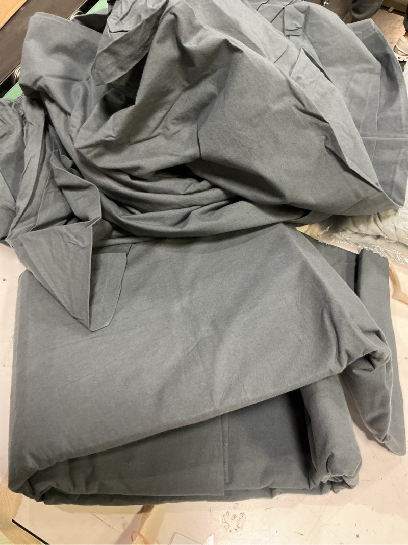 Condition photo showing Good Condition for quince, european linen sheet set of 4, queen