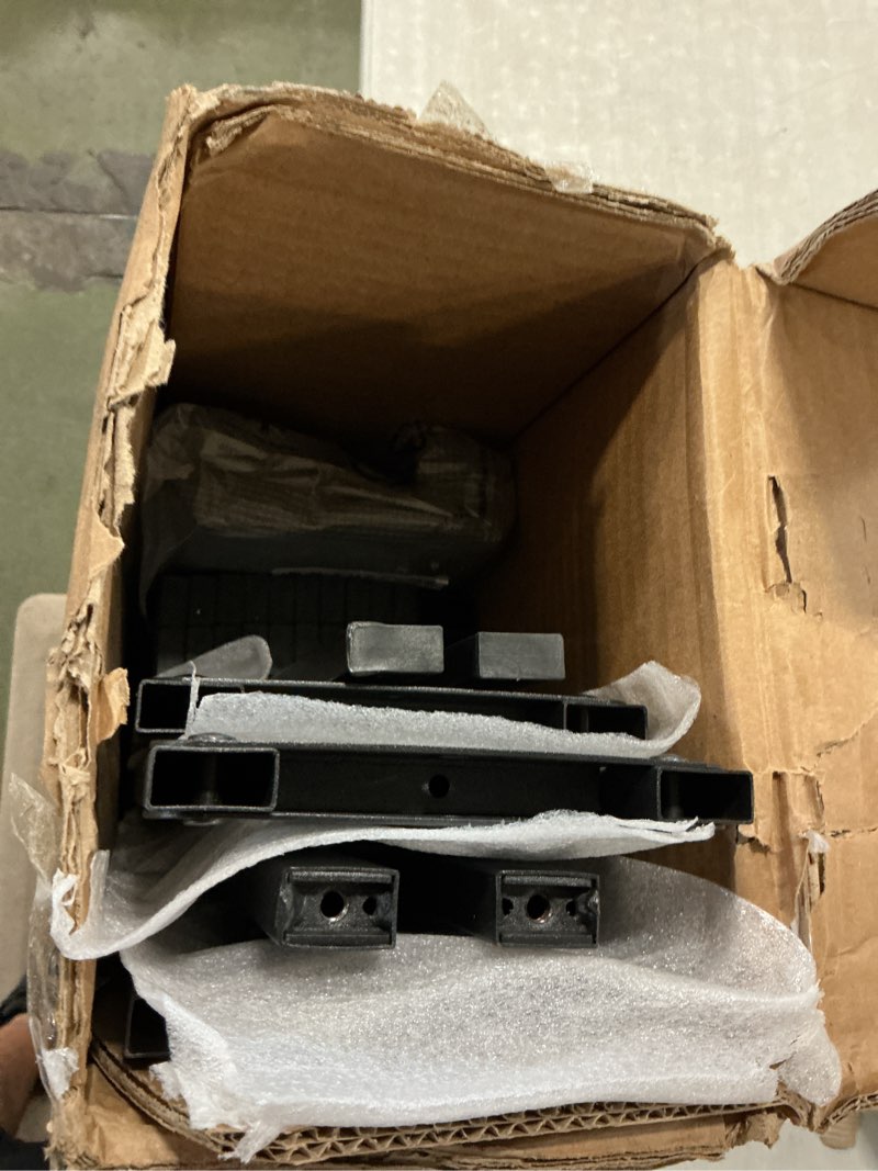 https://lotting-media.assets.bidfta.com/lotting_02e261c5-d67c-44e6-9e77-a1c6a300fbd2