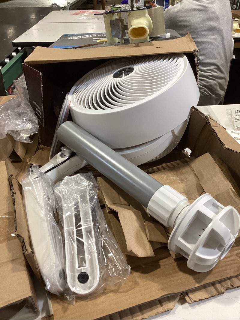 Condition photo showing Good Condition for vornado 683dc energy smart medium pedestal air circulator fan with variable speed control,white medium 683dc – medium stand fan