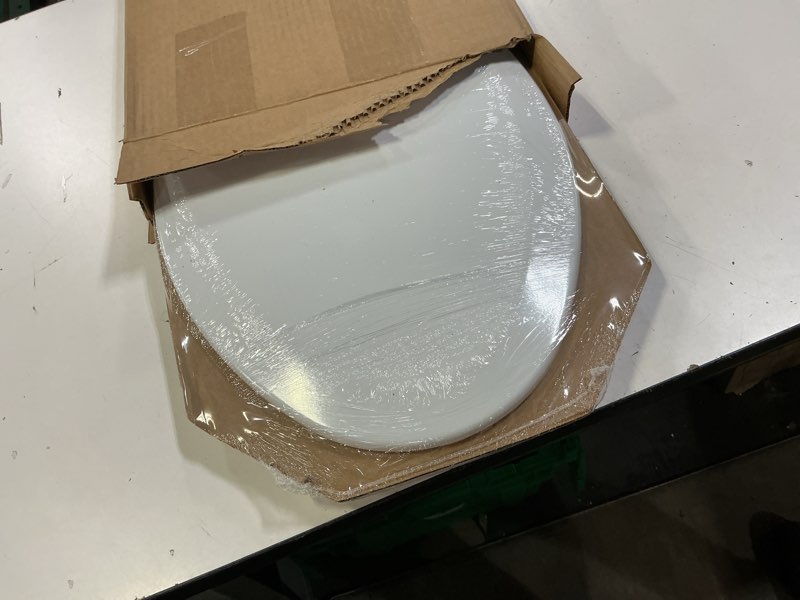 Condition photo showing Good Condition for Bemis 1500EC 390 Lift-Off Wood Elongated Toilet Seat, Cotton White (Pack of 1)