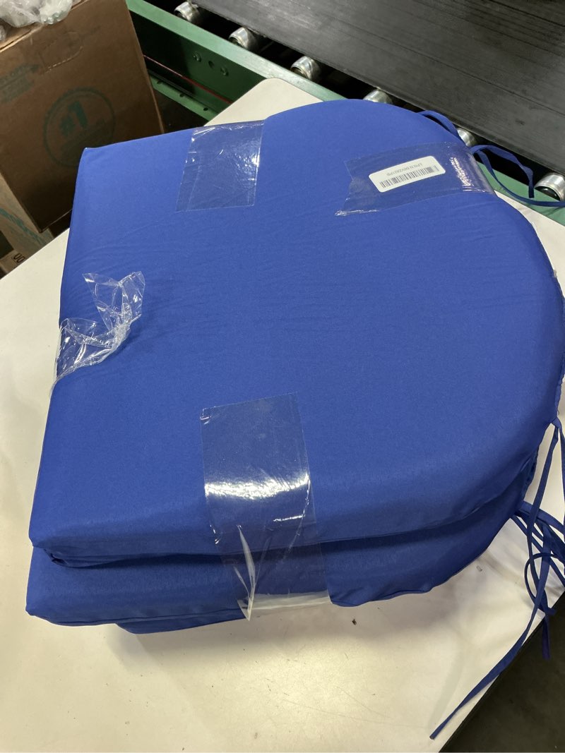 Condition photo showing Good Condition for downluxe outdoor chair cushions set of 4 for patio furniture, water-resistant patio chair cushions with ties, high density foam outdoor seat cushion, 17" x 16" x 2", royal blue royal blue 17x16x2 inch (pack of 4)