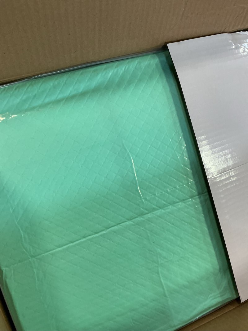 Condition photo showing New/Like New for chucks pads disposable adult 40'' x 36'' (50 pads) underpads for incontinence ultra-absorbent & leak-proof bed pads for adults, elderly and kids 40"x36"- 50 count (thickened ) 50