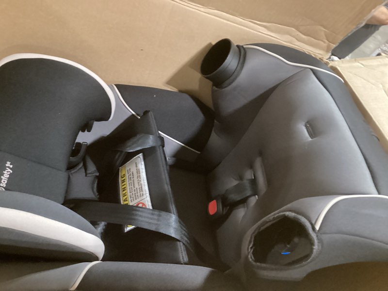 Condition photo showing New/Like New for Safety 1st Crosstown Slim All-in-One Convertible Car Seat, City Storm City Storm 2 Crosstown Slim