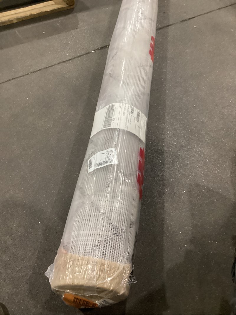 Condition photo showing New/Like New for Nuloom grey rug 6’7”x9’