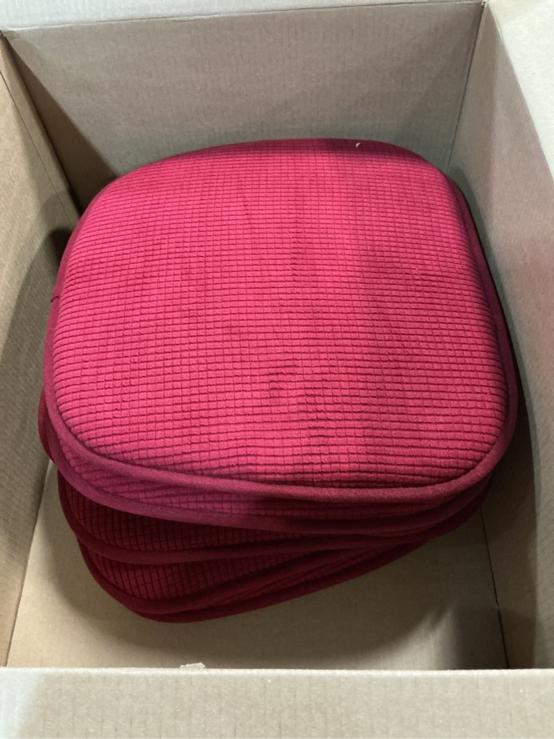 Condition photo showing Good Condition for Shinnwa Kitchen Seat Cushions Set of 6, Non Slip Dining Chair Cushions, U-Shaped Indoor Chair Pads, 6 Pack, 15 x 16 Inches, Burgundy Burgundy 6