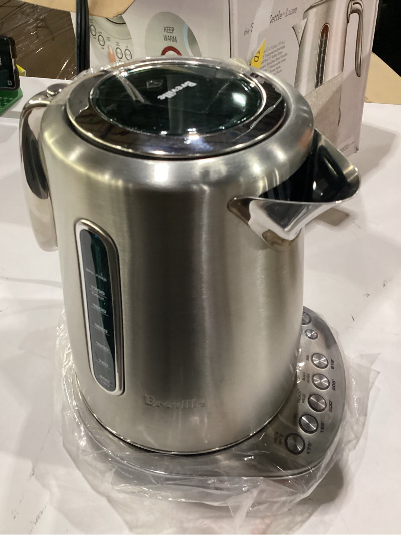 Condition photo showing As Is for lid broken breville bke845bst smart kettle luxe water heater, 7 cup, black stainless steel