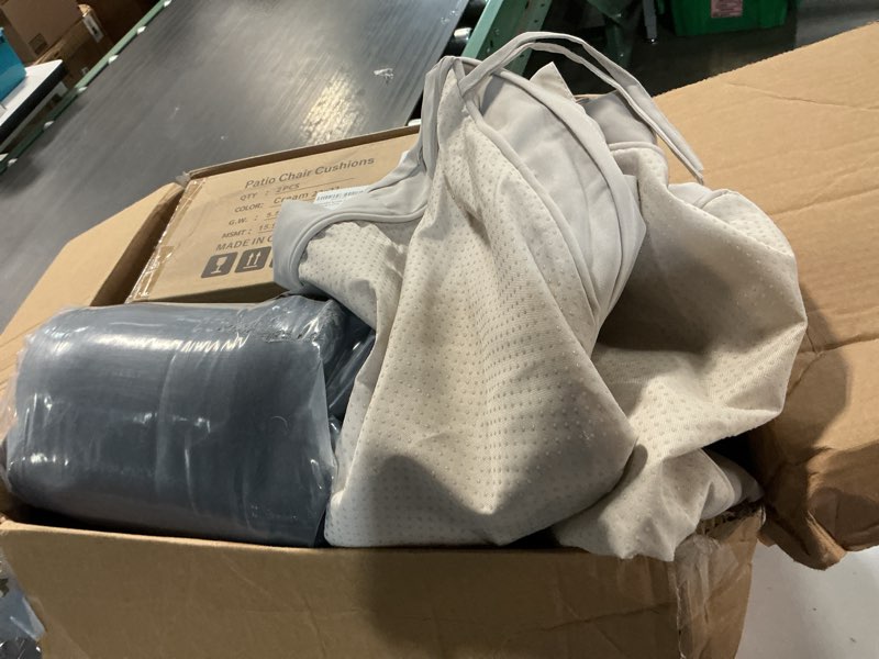 Condition photo showing Good Condition for outdoor chair cushions patio funiture chair seat cushion 22 l x 22 w x 4 h waterproof & fade resistant square sofa couch chair pads with non-slip bottom &handle & adjustable straps set of 4 22*22*4 cream 4