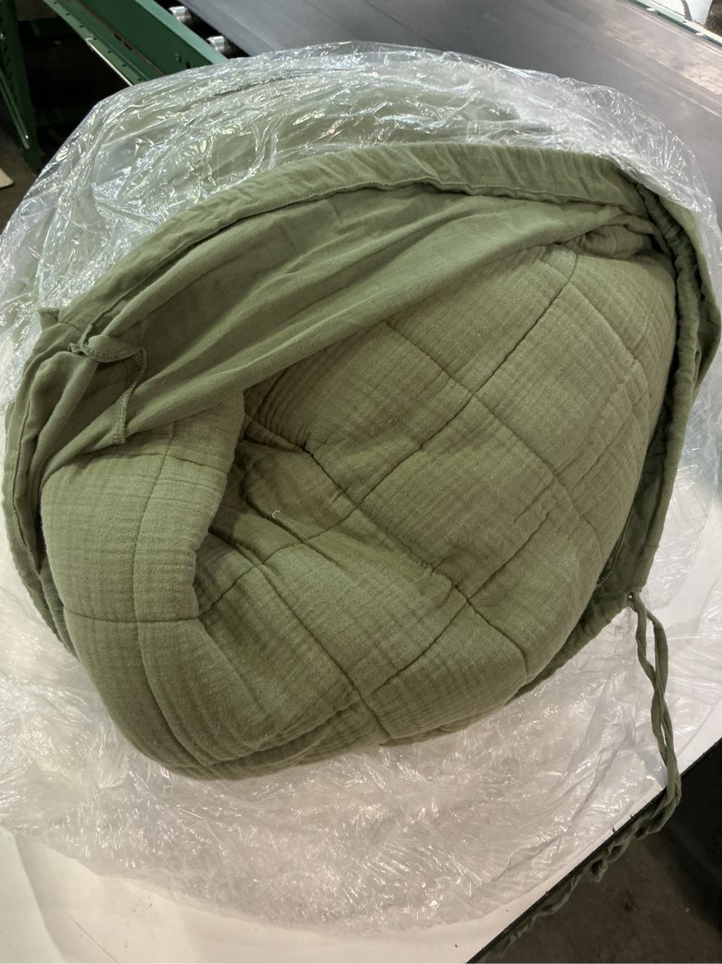 Condition photo showing As Is for organic airy gauze box quilt set, king/cal king, olive