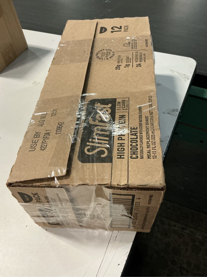 Condition photo showing New/Like New for (B.B AUG 16/25/) SlimFast Protein Shake, Chocolate- 20g Protein, Meal Replacement Shake Ready to Drink, High Protein with Low Carb and Low Sugar, 24 Vitamins and Minerals, 12 Count (Pack of 1) (Packaging May Vary) Chocolate Meal Replacement Protein Shake
