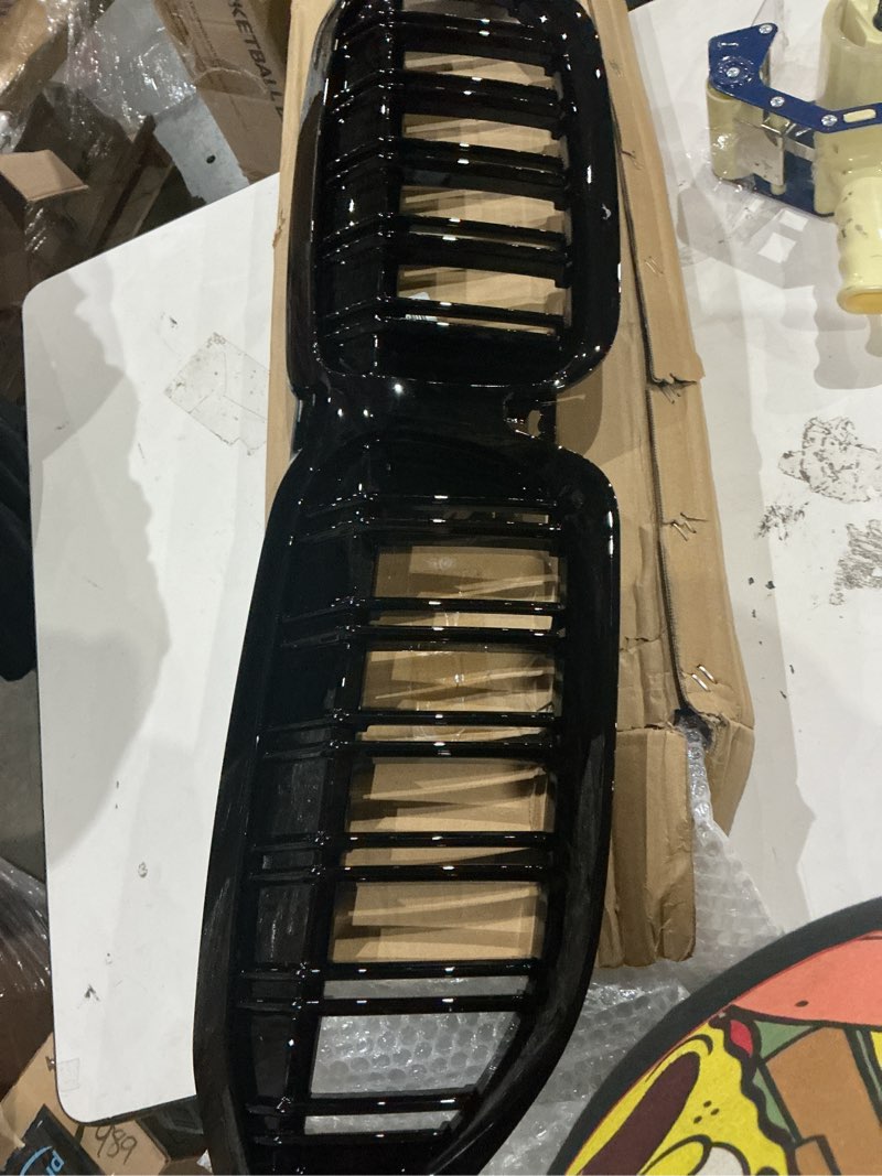 Condition photo showing Good Condition for black abs front kidney grilles for a bmw