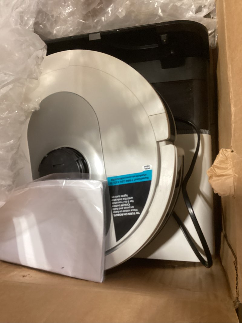 Condition photo showing Good Condition for Shark AI Ultra Voice Control Robot Vacuum with Matrix Clean Navigation, Home Mapping, 60-Day Capacity, XL Self-Empty Base for Homes with Pets, Carpet & Hard Floors, Cool Grey Matrix Clean Auto Empty (60 Days)