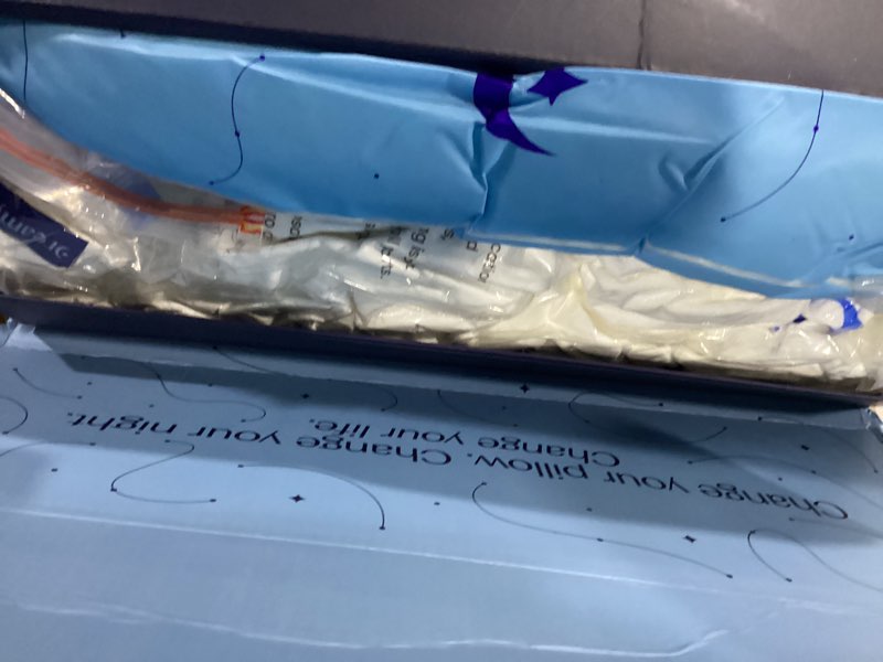 Condition photo showing Good Condition for dreamyblue signature pillow w/adjustable loft • shredded memory foam fill • neutral alignment for side, back, and stomach sleepers • washable bamboo rayon cover • certipur-us certified foam (queen) queen (pack of 1)