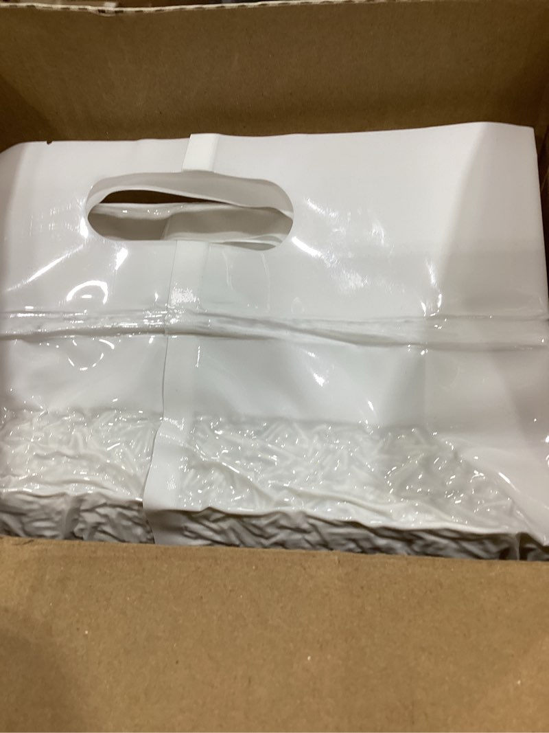 Condition photo showing New/Like New for happy & polly tofu cat litter – fast clumping, flushable, ultra absorbent, low tracking, 100% natural raw materials with coconut charcoal – 11 lb(5.5lb*2 bags) 5.5lb×2bags