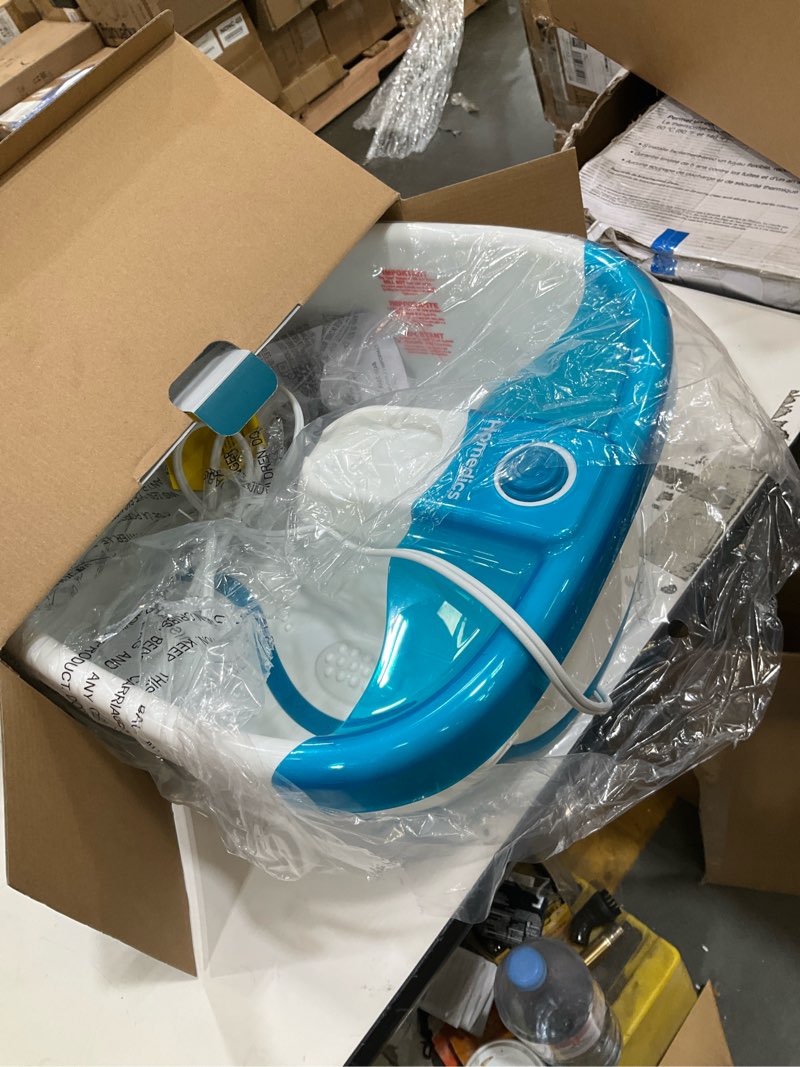 Condition photo showing Good Condition for Homedics Bubble Mate Foot Spa, Toe Touch Controlled Foot Bath with Invigorating Bubbles and Splash Proof, Raised Massage Nodes and Removable Pumice Stone