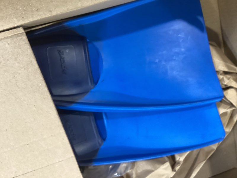Condition photo showing Good Condition for Sporti Adult-Kids Swim Fins for Pool Lap Swimming - Long Floating Fins for Swimming & Snorkeling - Swim Flippers for Training M 8-9 / W 9-10 Blue-Navy