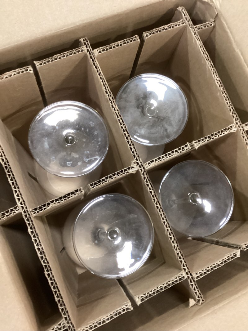 Condition photo showing Good Condition for Libbey Signature Greenwich Red Wine Glasses  24-ounce  Set of 4