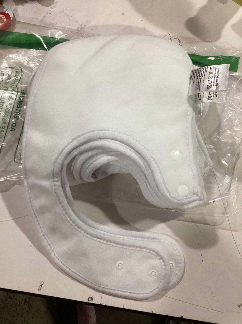 Condition photo showing Good Condition for Baby Bibs Soft and Absorbent Organic Cotton Bandana Drool Bibs Set for Boys Girls Newborn 0-36 Months Cwhite