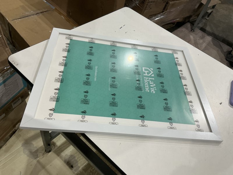 Condition photo showing Good Condition for lavie home 18 x 24 poster frame white, display pictures 16x20 with mat or 18x24 without mat, stable and sturdy picture frame and polished plexiglass, horizontal and vertical format of the wall?1 pack?