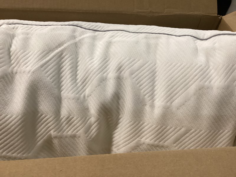 Condition photo showing Good Condition for sleep innovations 2-in-1 memory foam pillow and alternative down fiber fill, standard size, side, stomach, and back sleepers, soft-to-medium support