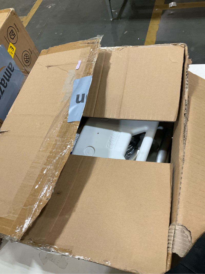 Condition photo showing Good Condition for Bath SafetyBenches/Stools Product Description: KD Bath Bench w/Back & Padded Arm,1/ea