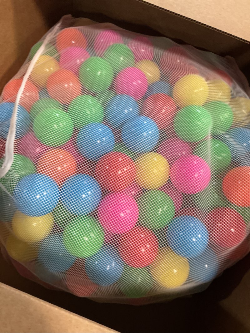 Condition photo showing Good Condition for Amazon Basics BPA Free Crush-Proof Plastic Ball, Pit Balls with Storage Bag, Toddlers Kids 12+ Months, Pack of 400 Balls, 6 Bright Colors 400 Balls Bright Colors
