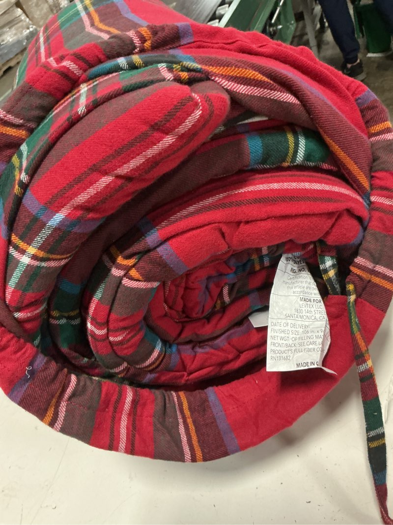 Condition photo showing Good Condition for levtex home - spencer plaid comforter set - king comforter + two king pillow cases - tartan plaid - red, green, white, blue, gold - comforter (106 x 94in.) and pillow case (36 x 20in.) - cotton